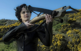 Illustration for article titled Every Miss Peregrine's Home for Peculiar Children Photo Is Terrifying Beyond Measure